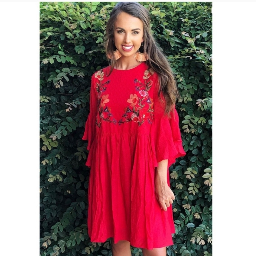 Umgee Flutter Sleeves Embroidered Fully Lined 💐 Size Large